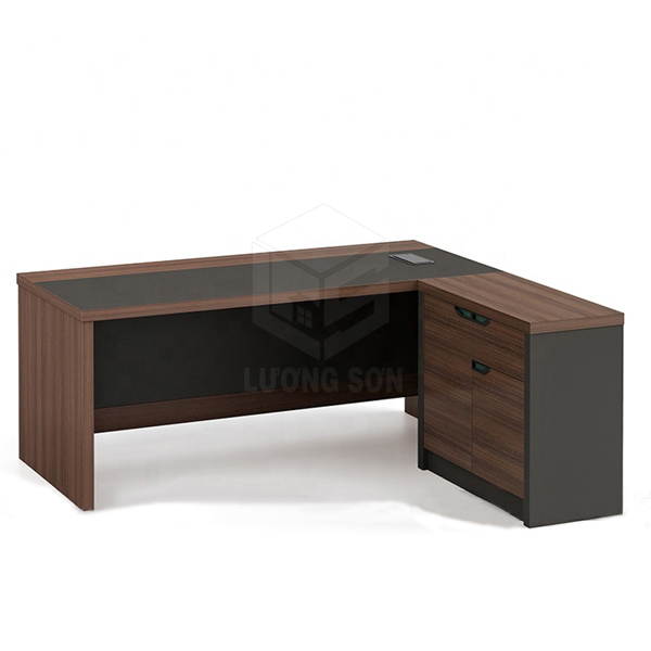 ban-giam-doc-dias-1m6-bgd54-1